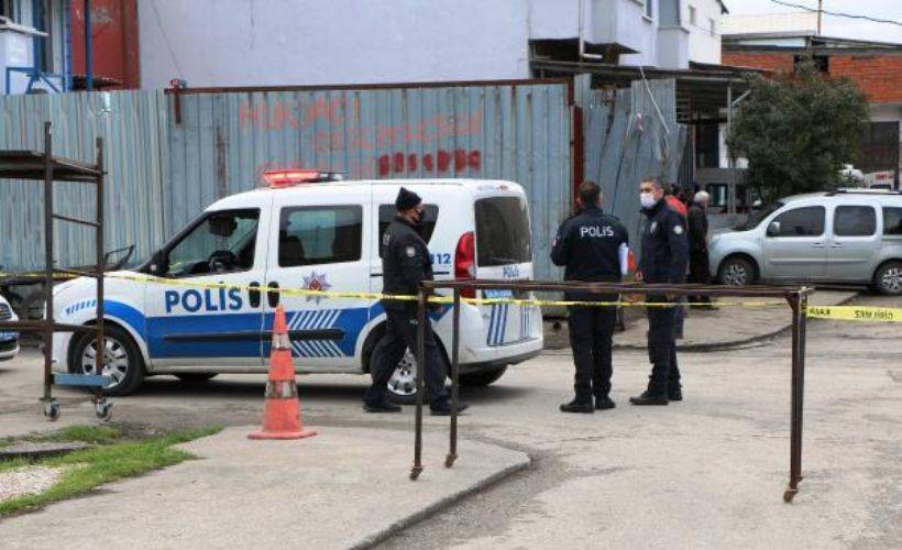 Tartıştığı arkadaşı tarafından silahla vuruldu