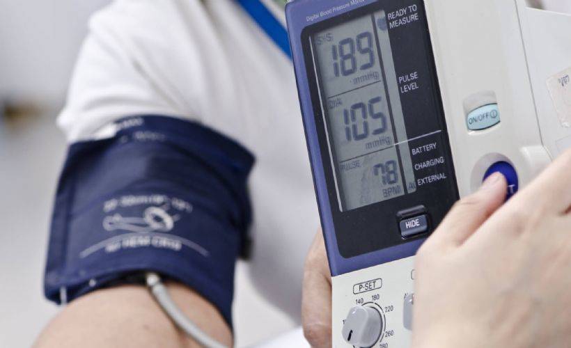 Hipertansiyon hastaları nasıl beslenmeli? Hipertansiyona hangi yiyecekler iyi gelir?