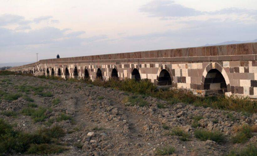 Tarihi Kırkgöz Köprüsünün ihalesi gerçekleşti