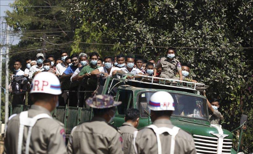 Myanmar'da binlerce tutuklu kademeli olarak serbest bırakılmaya başlandı