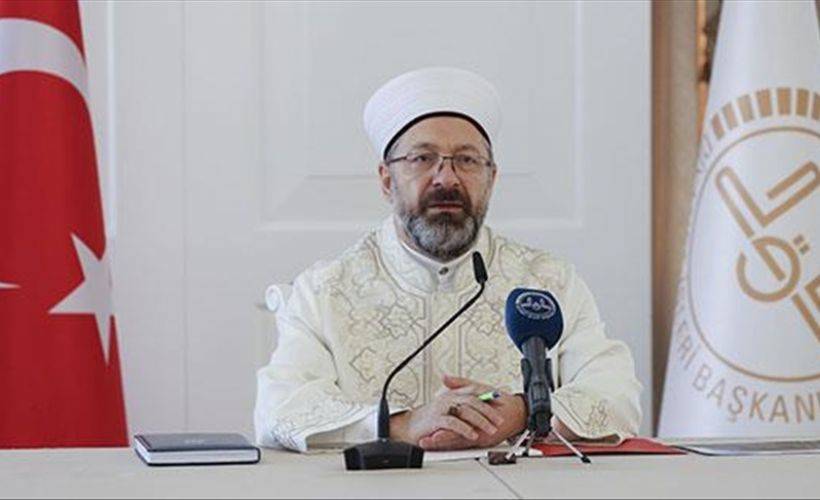 Diyanet İşleri Başkanı Erbaş'tan 'üç aylar' mesajı