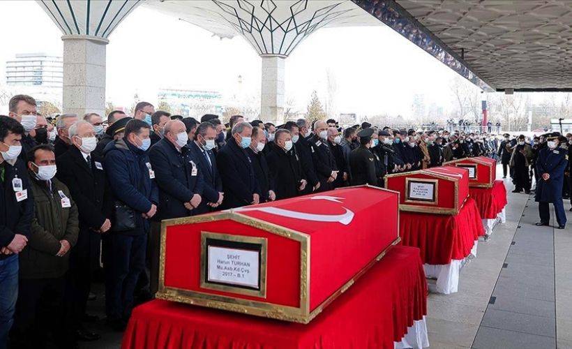 Pençe Kartal-2 Harekatında şehit olan askerler son yolculuklarına uğurlandı