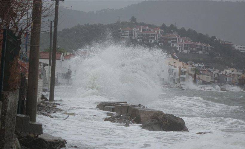 Meteoroloji'den Batı Karadeniz, Marmara ve Kuzey Ege için fırtına uyarısı