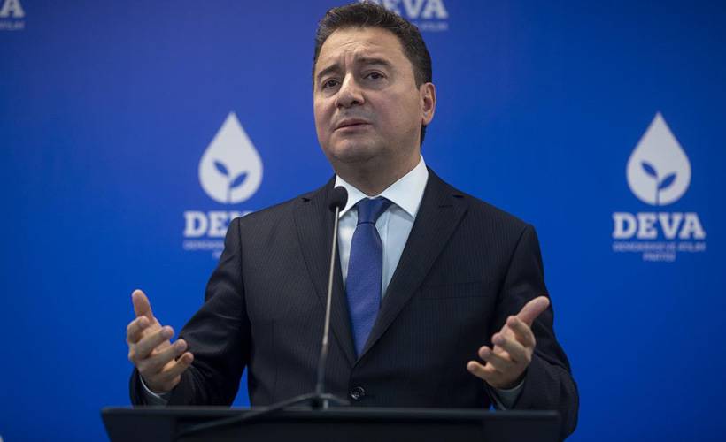 Ahmet Hakan: Ali Babacan baltayı taşa vurdu