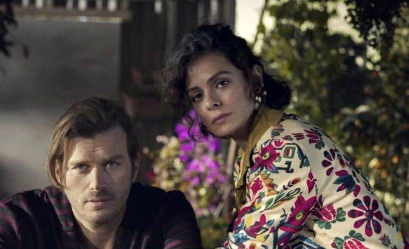 Tatlıtuğ imajını değişti… Bambaşka bir kimliğe büründü