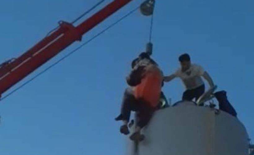 10 metrelik su deposunda mahsur kalan çift kurtarıldı