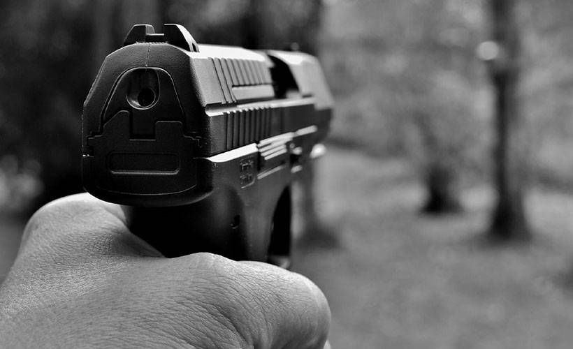 Sosyal medyadan silah teşhirine gözaltı
