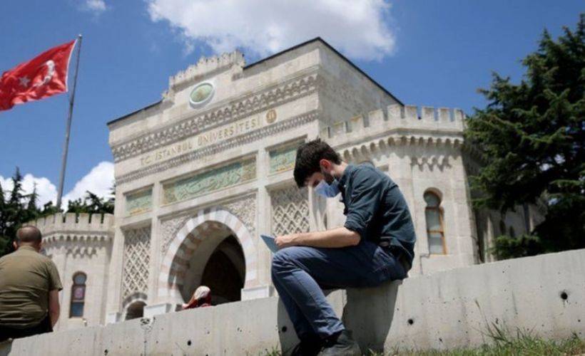 Üniversiteler yüz yüze eğitim için ne zaman açılacak? YÖK'ten flaş açıklama