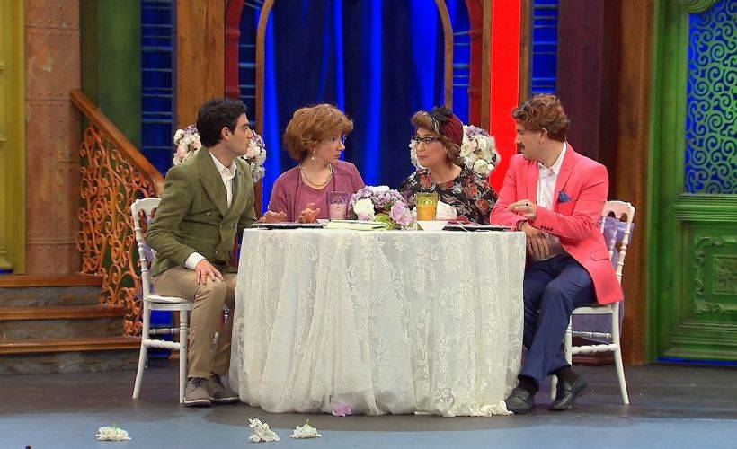 Kahkaha dolu skeçler Güldür Güldür Show'da