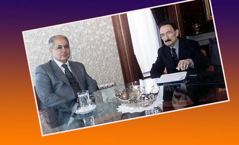 Sezer, anayasa kitapçığını Ecevit'e neden fırlattı?