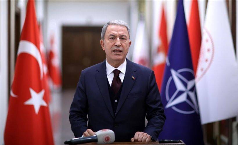 Bakan Akar: NATO Toplantısında terörle mücadelede birlik içinde hareket etmenin öneminin altını çizdik