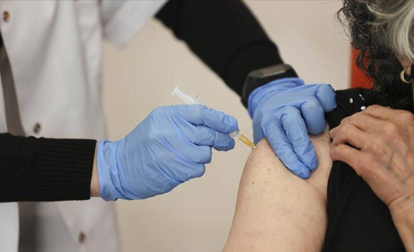 Son 24 saatte 7 bin 419 kişinin testi pozitif çıktı, 82 kişi hayatını kaybetti