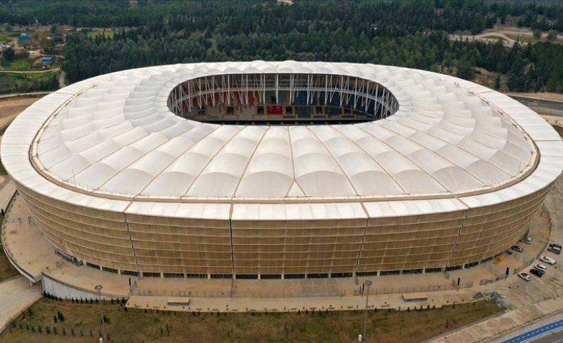 Yeni Adana Stadı açıldı