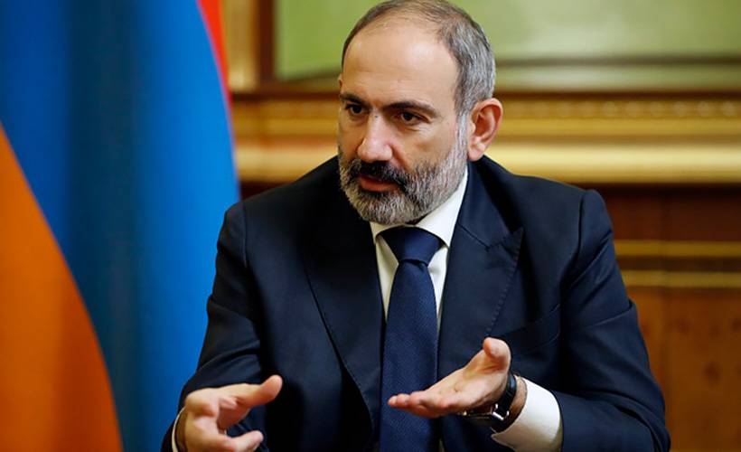 Paşinyan, Genelkurmay Başkanı'nı görevden aldı