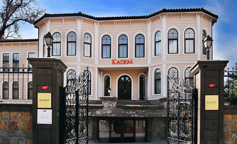 KADEM, 28 Şubat sürecini 'pop-up' uygulamasıyla hatırlatıyor