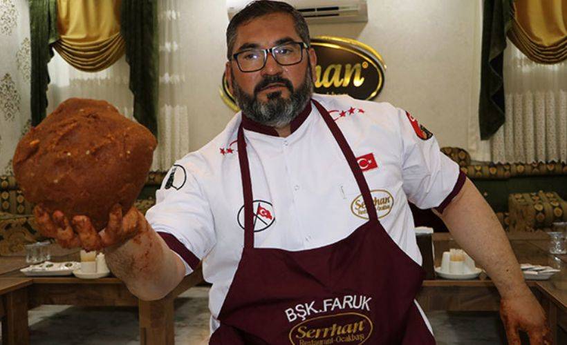 Afyon'da saldırıya uğrayan çiğ köfteciye Şanlıurfalı meslektaşlarından destek