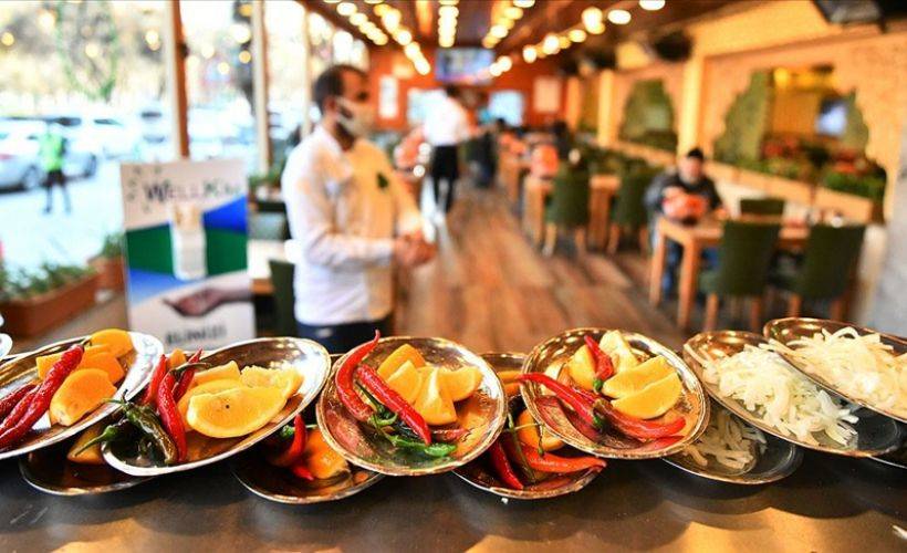Gastronomi şehrinin lezzet ustaları kontrollü normalleşmeden memnun