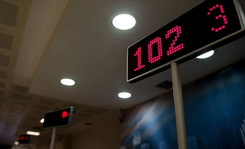 Kamu bankalarının mesai saatlerinde değişiklik