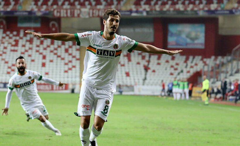Sergen Yalçın'dan Salih Uçan hamlesi