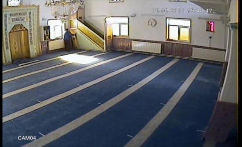 Yozgat'ta, camilerin bağış kutularındaki parayı çalan şüpheli yakalandı