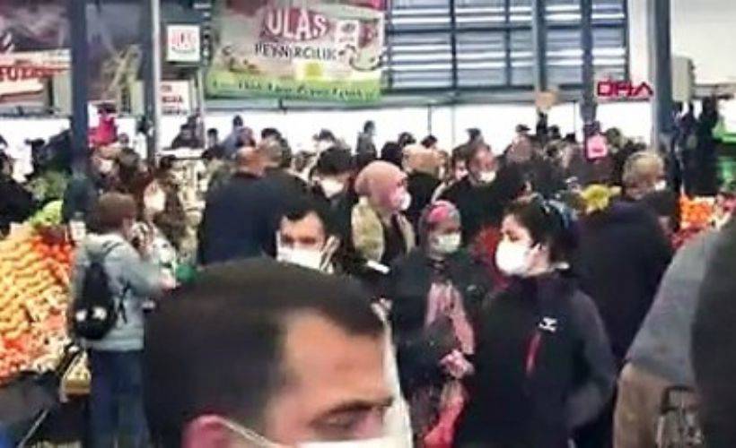 Cuma pazarındaki yoğunluk tedirginlik yarattı