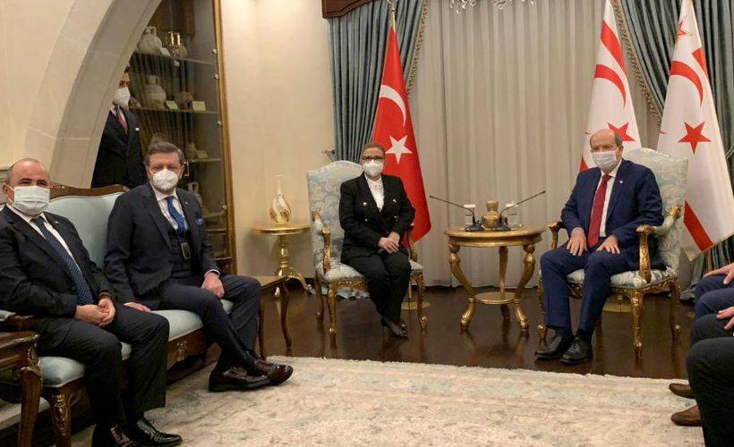 Bakan Pekcan: Türkiye ile KKTC arasındaki ticarette dolar konuşulmamalı