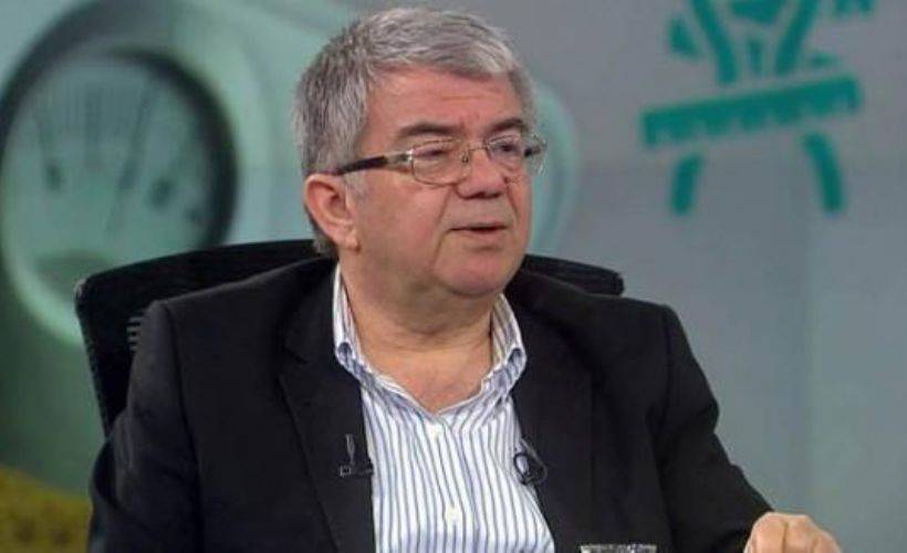 Prof. Dr. Ahmet Rasim Küçükusta kimdir?