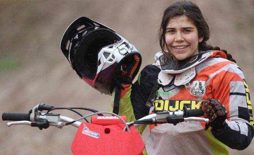 Irmak Yıldırım, dünya şampiyonasında Türkiye'yi temsil eden ilk kadın olacak