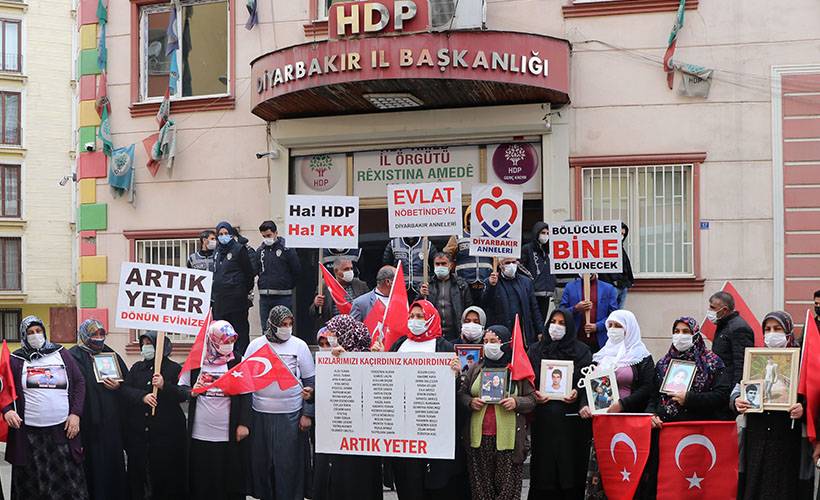 Evlat nöbetindeki anneler: HDP, 553 gündür sesimizi duymuyor