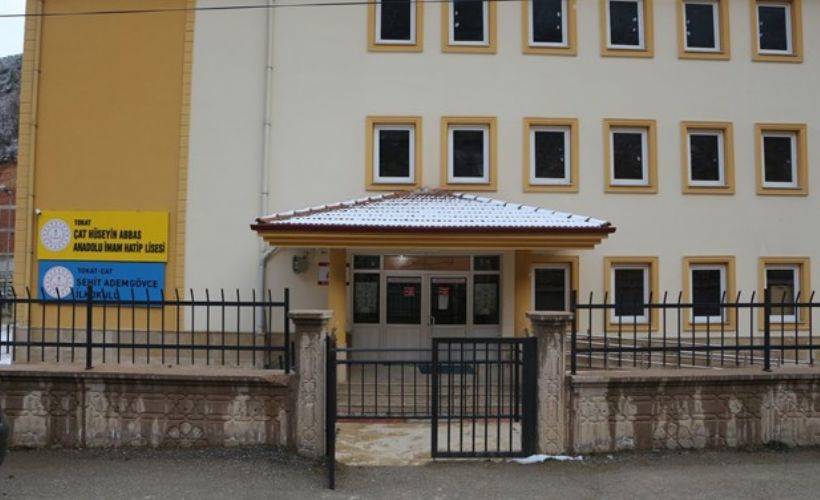 Öğretmen virüse yakalandı, eğitime 10 gün ara verildi