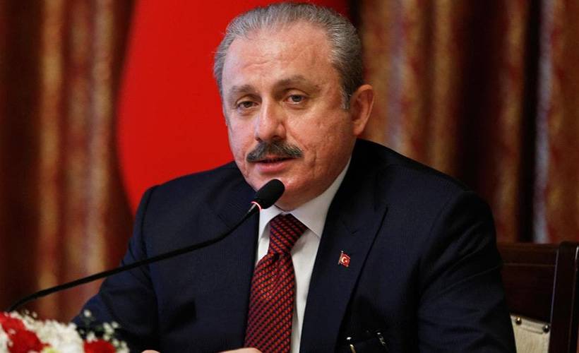 TBMM Başkanı Şentop darbeci ve iş birlikçilerini lanetledi