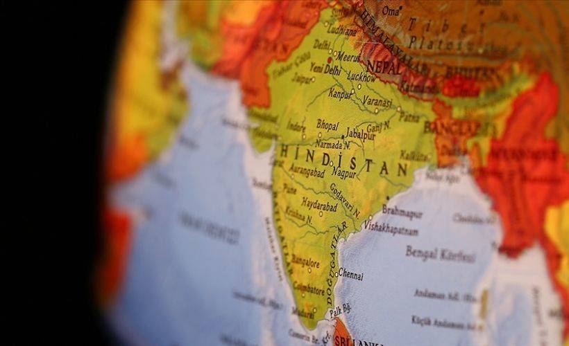 Hindistan'da tapınaktan su içen Müslüman çocuk, Hindu'nun saldırısına uğradı