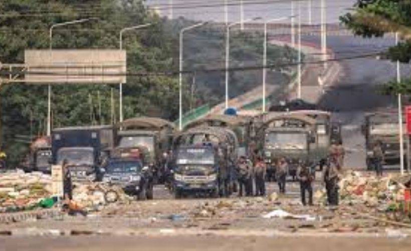 Myanmar'da bugünkü protestolarda en az 7 kişi yaşamını yitirdi