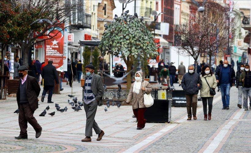 Vaka sayısı 15 bini aştı, 63 kişi hayatını kaybetti