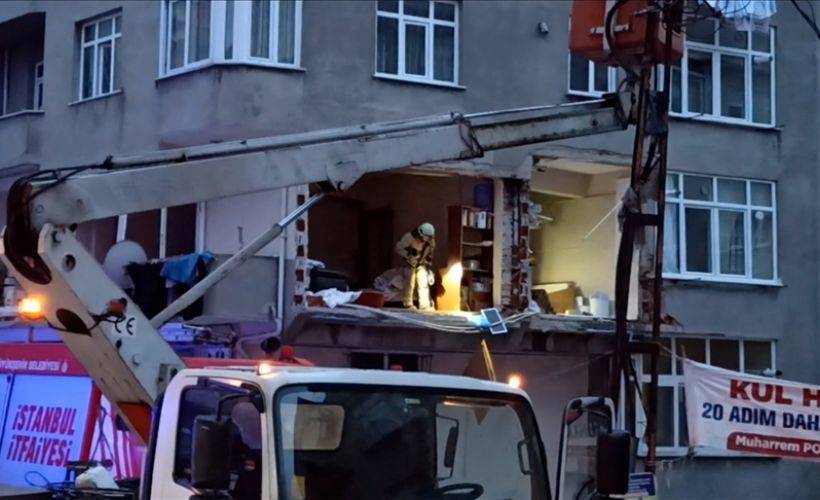 Gaziosmanpaşa'da bir evde patlama