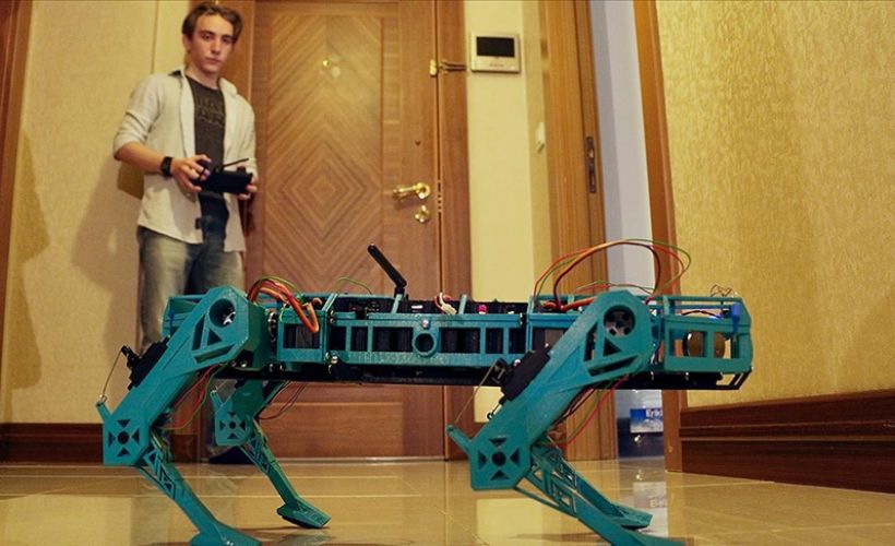 Eskişehirli lise öğrencisi farklı iş kollarında kullanıma uygun ‘robot köpek’ geliştirdi