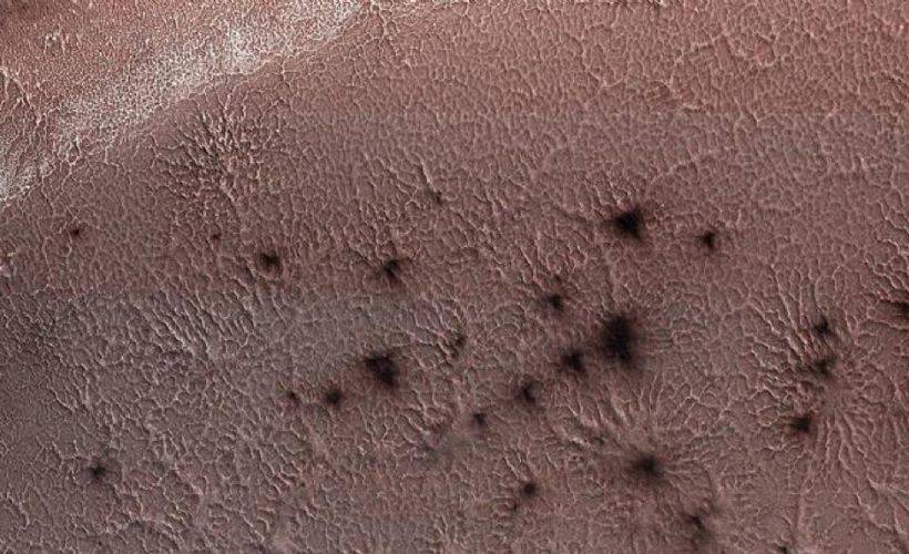 Mars'taki 'örümceklerin' sırrı çözüldü