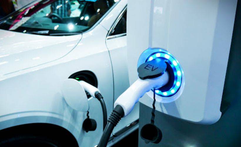 Elektrikli/hibrit otomobil LPG'yi solladı