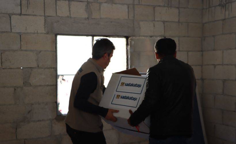 Binali Yıldırım’dan İdlibli mültecilere ev desteği