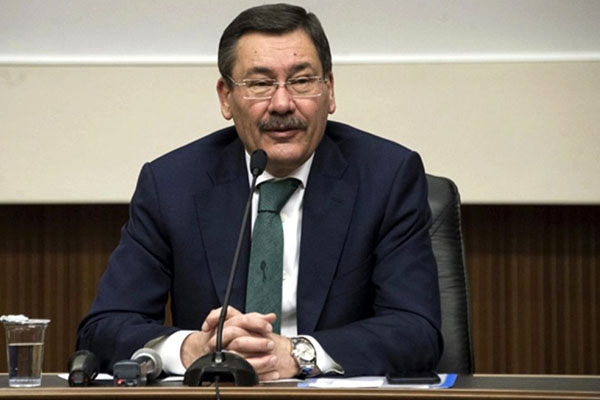 Uğuroğlu: Melih Gökçek, Yerel Yönetimler Bakanı olacak