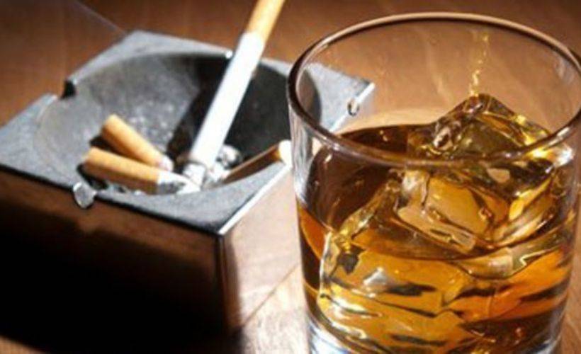 Almanya'da alkol tüketimi azalırken tütün tüketimi arttı