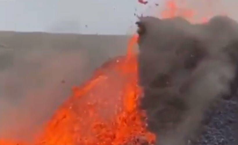 İzlanda'da yanardağ 900 yıl sonra harekete geçti