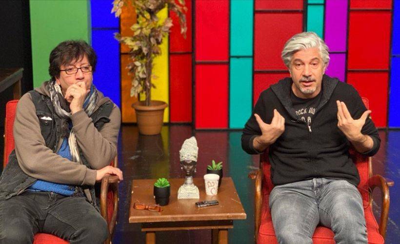 Uygur kardeşlerle tiyatro üzerine sohbet