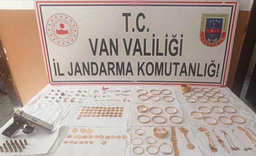 İstanbul'da çalınan altınlar Van'da bulundu