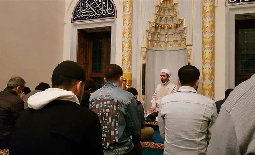 Tokyo Camisi'nde Berat Kandili idrak edildi