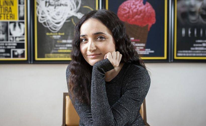 Oyuncu Fadik Sevin Atasoy: İnsanın, insana hikayesi bitmez