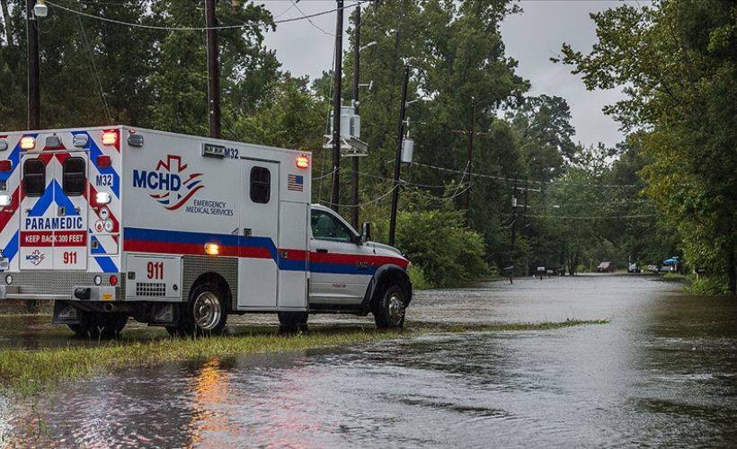 ABD'de fırtına ve sel nedeniyle 4 kişi öldü