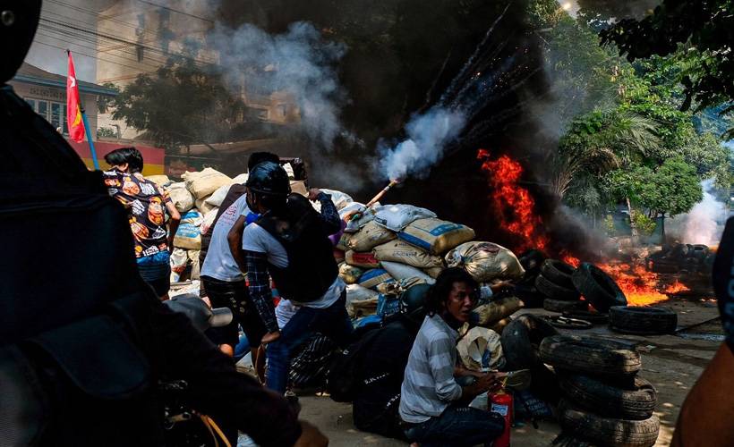 Japonya'dan Myanmar güçlerine sert tepki