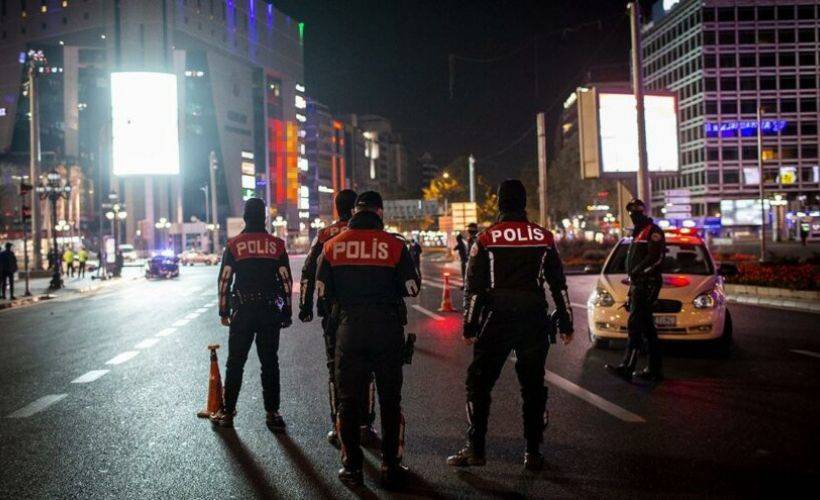 Hangi illerde sokağa çıkma yasağı var? Hafta sonu sokağa çıkma kısıtlaması var mı?