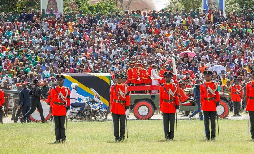 Tanzanya Devlet Başkanı’nın cenazesinde izdiham: 45 kişi öldü